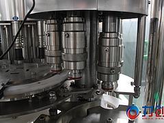 鄭州哪里有價(jià)格合理的灌裝機(jī) 淮南灌裝機(jī),鄭州哪里有價(jià)格合理的灌裝機(jī) 淮南灌裝機(jī)生產(chǎn)廠家,鄭州哪里有價(jià)格合理的灌裝機(jī) 淮南灌裝機(jī)價(jià)格